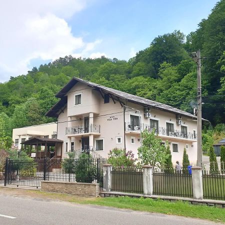 Vila Tisa Тисмана Екстериор снимка