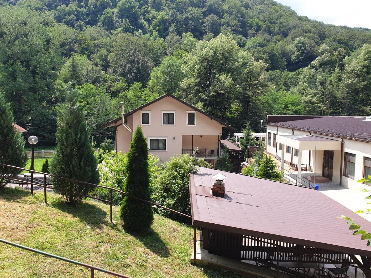 Vila Tisa Тисмана Екстериор снимка